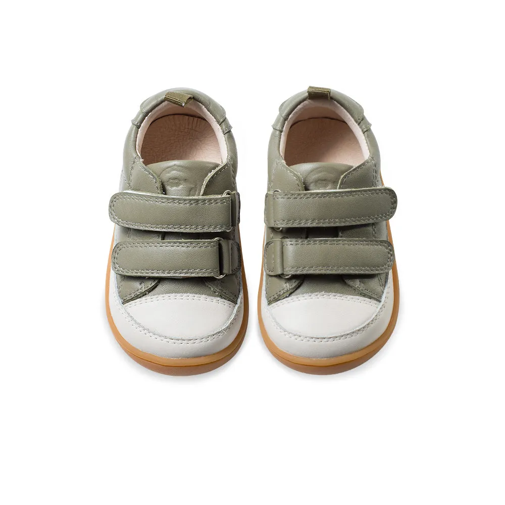 BOBO Soft Sole Non-Slip Pre-walker Baby Sneakers