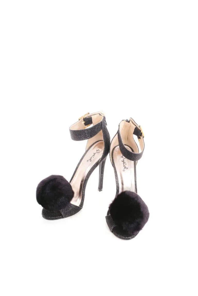 Chinchilla Fur Shoe Clips In Purple