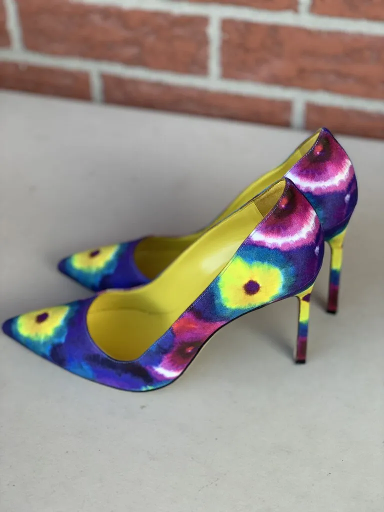 Manolo Blahnik tie dye heels 39