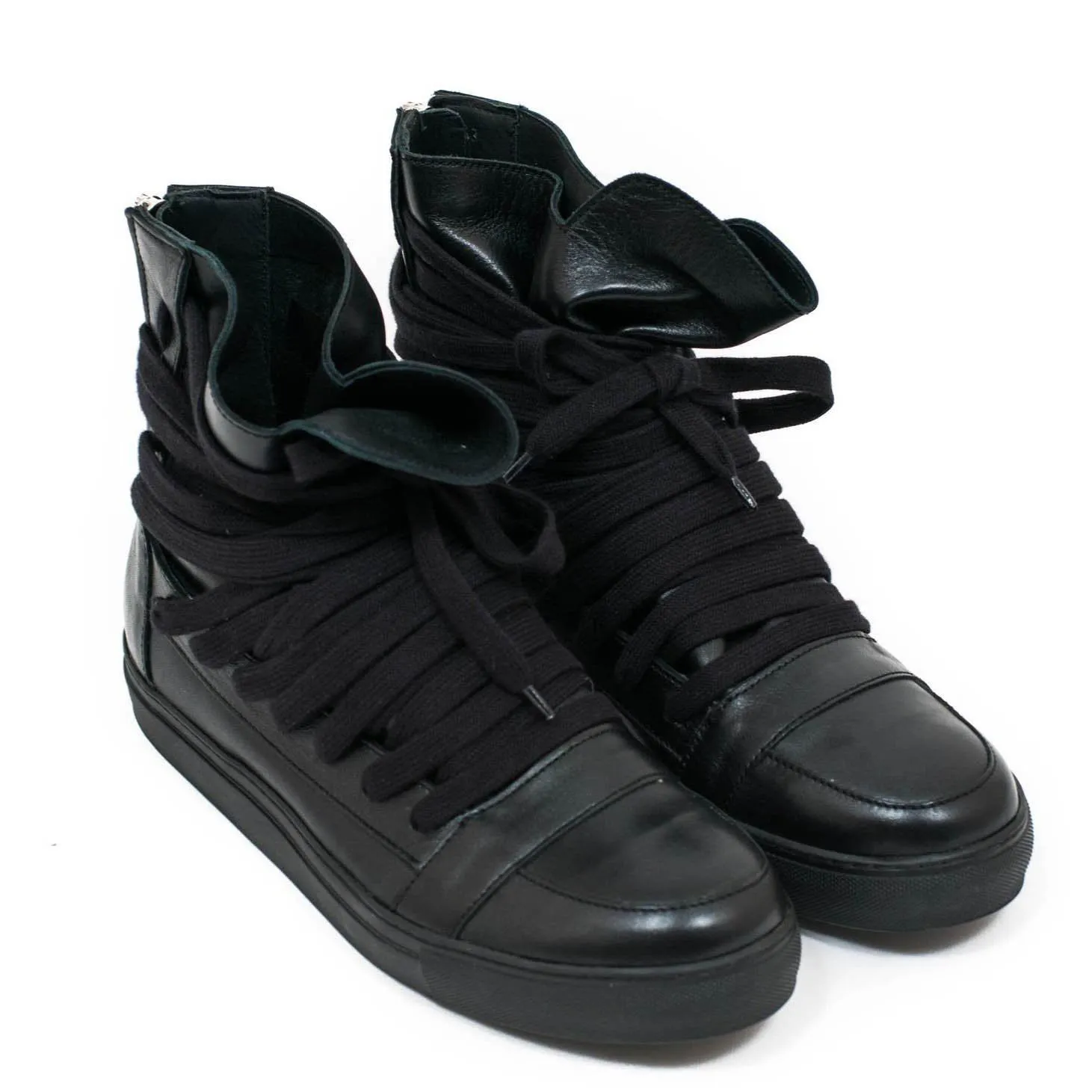 Multi Lace Sneaker