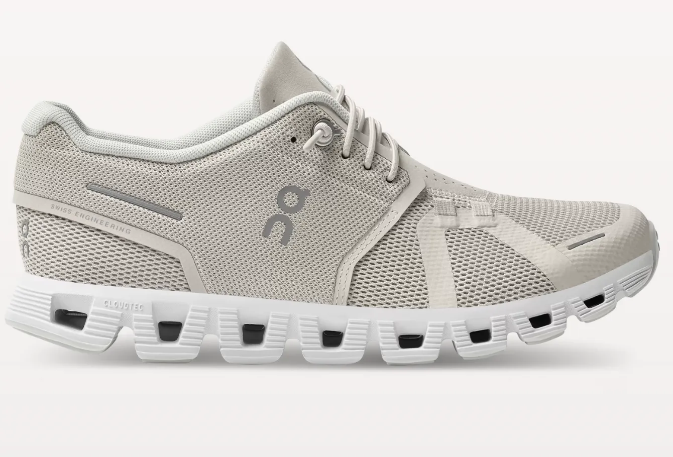 On Womens Cloud 5 - Pearl/White (59.98773)