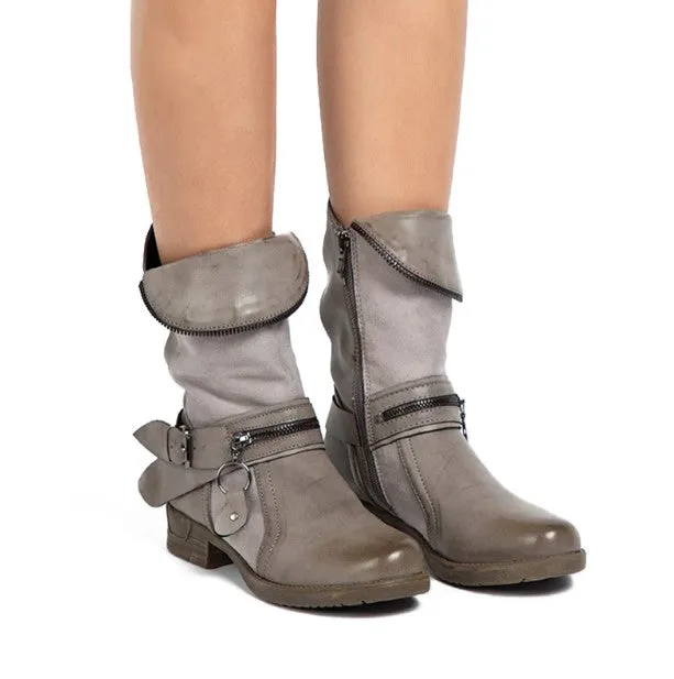 Supportive stylish orthopedic footwear