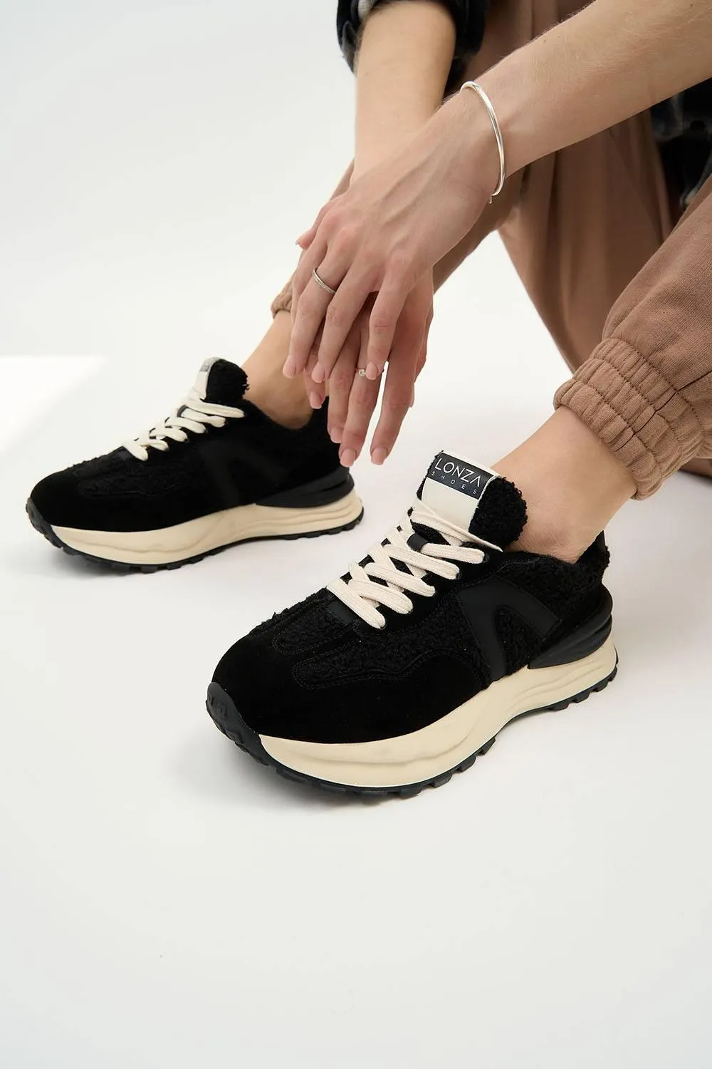 Triton Black